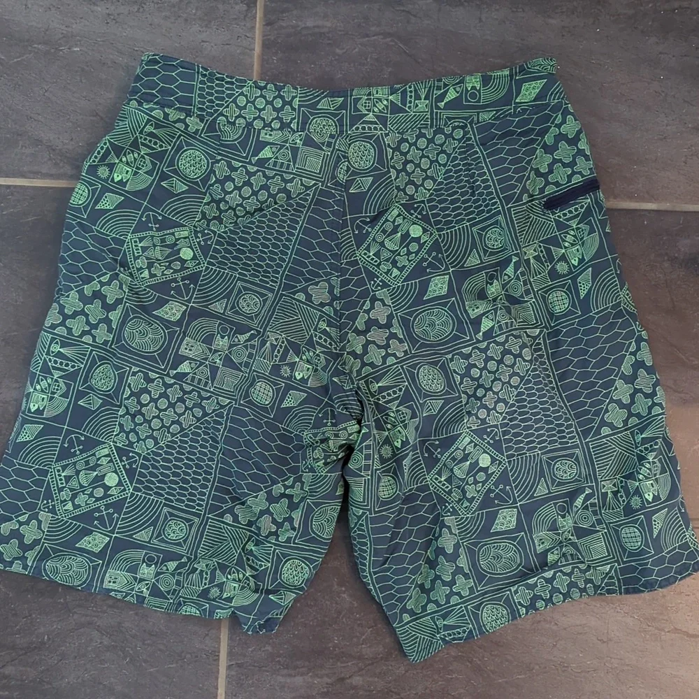 Patagonia Swim Trucks
